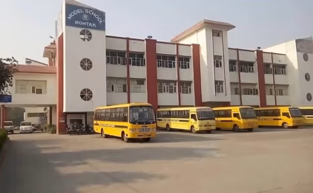 Model School, Rohtak