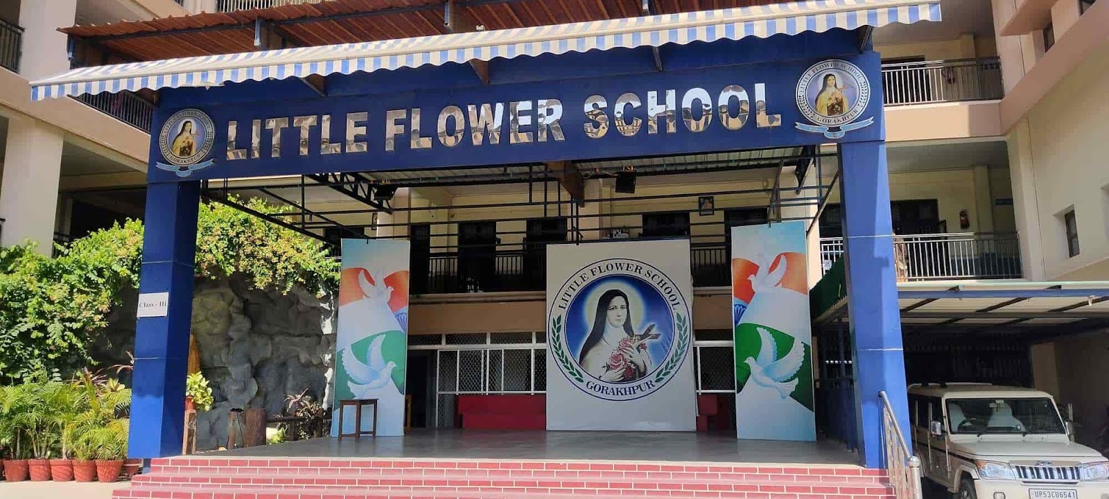 https://content.jdmagicbox.com/comp/gorakhpur/d3/9999px551.x551.171223205913.u4d3/catalogue/little-flower-school-primary-block-gita-vatika-gorakhpur-primary-schools-wtytikpkdi.jpg