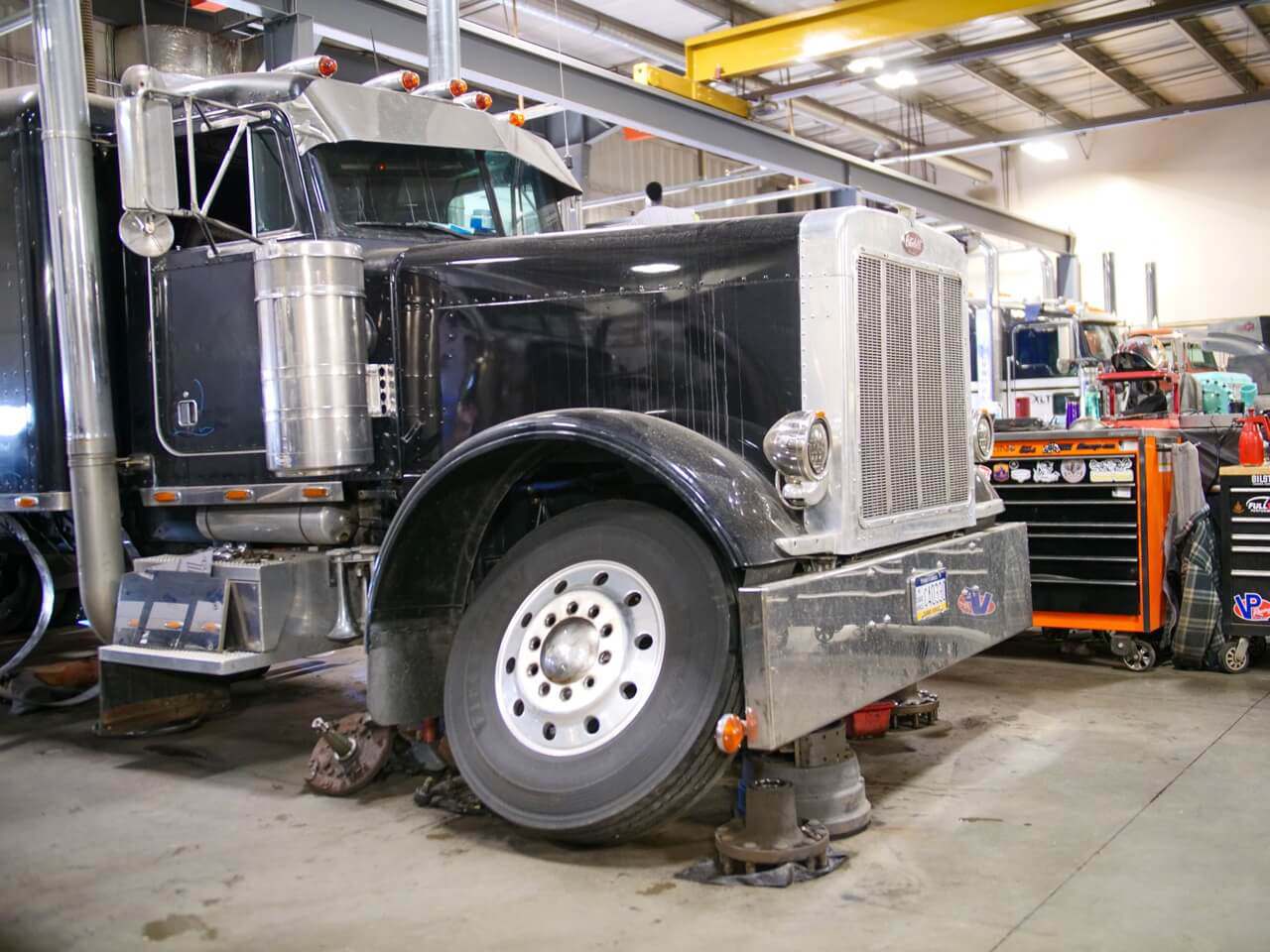 Heavy-Duty Truck Axle Repair 