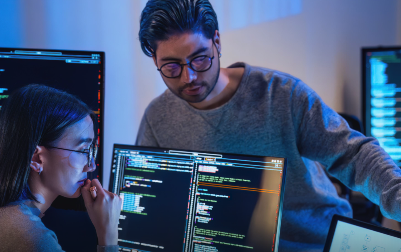 Quantifying the Real Risks of Unsupported Open Source Software