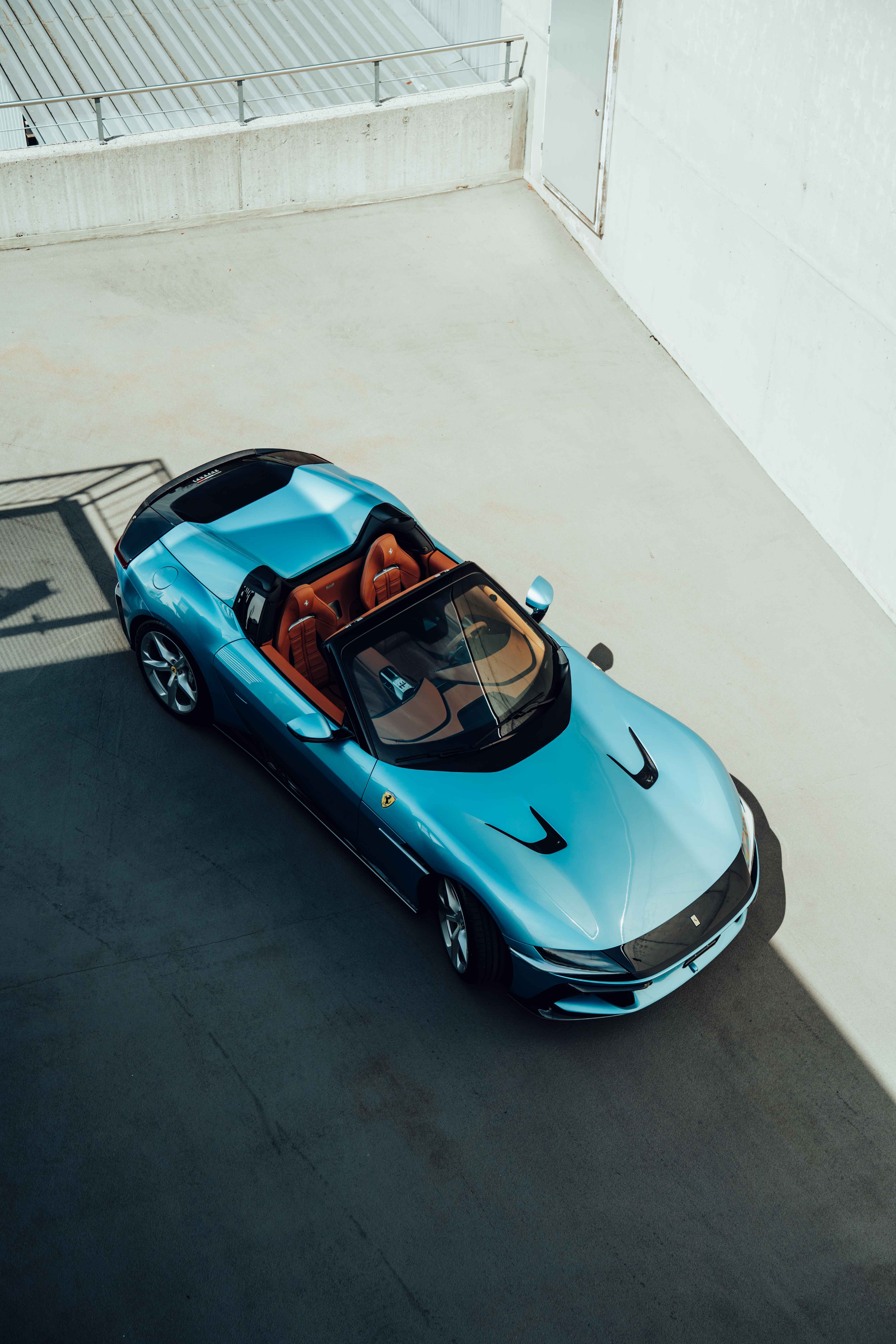 FERRARI 12 Cilindri Spider