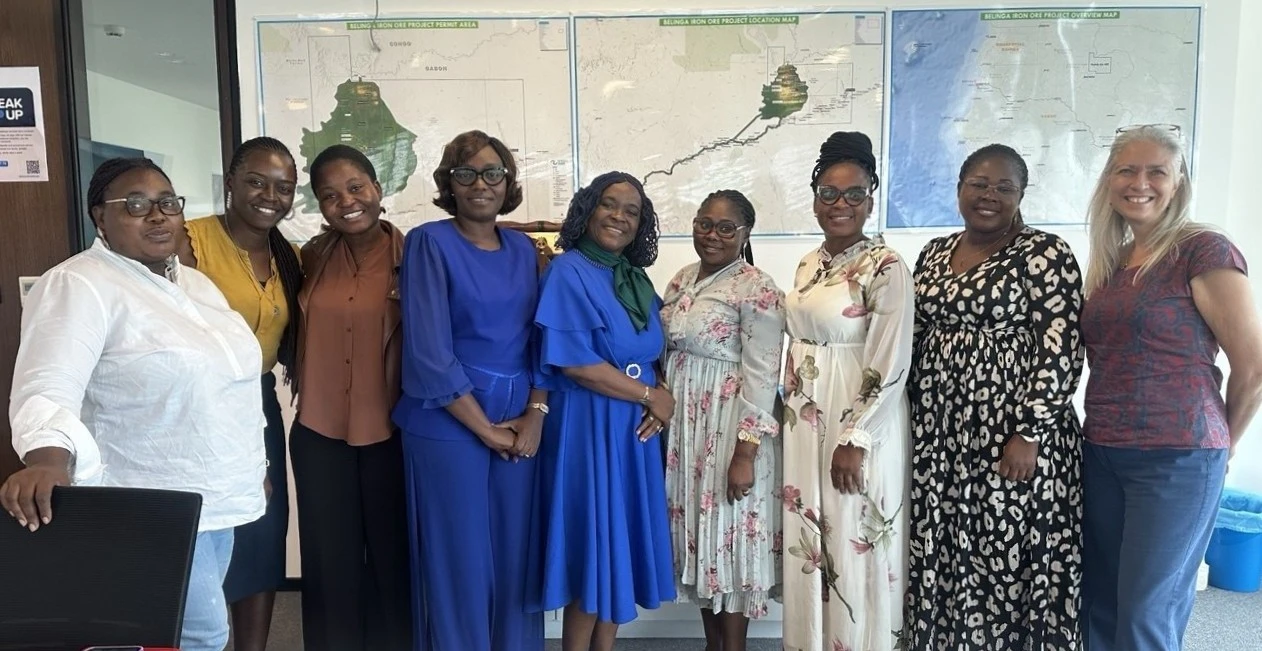 Les participants au programme de renforcement des capacités du MDF destiné aux PME et aux organisations locales de Makokou, dans la province de l'Ogooué-Ivindo, au Gabon, se sont réunis à l'issue de la formation.