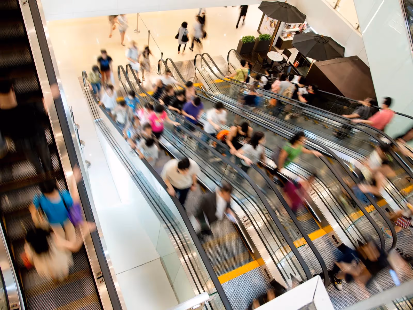 Foot traffic in a shopping mall