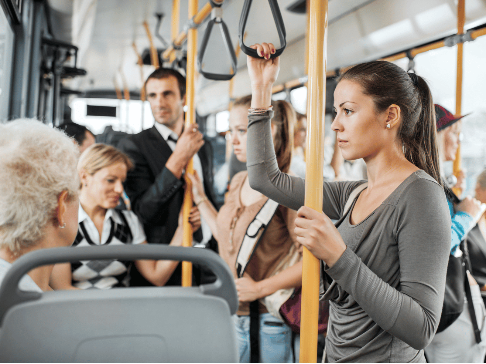 Fahrgast in einem Bus