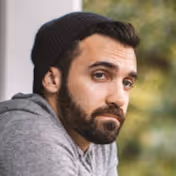 matt d'avella headshot