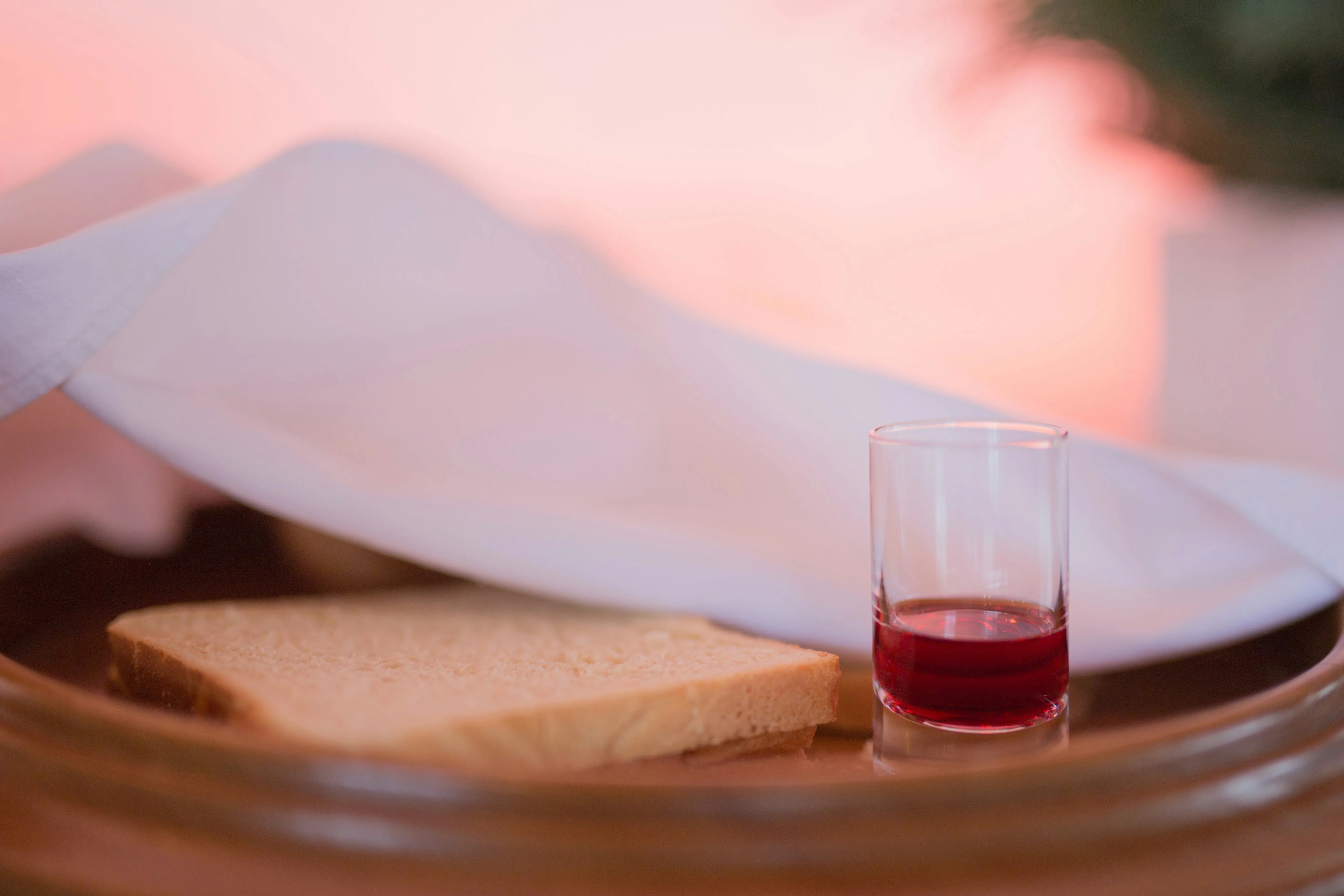 What is Maundy Thursday and Good Friday?