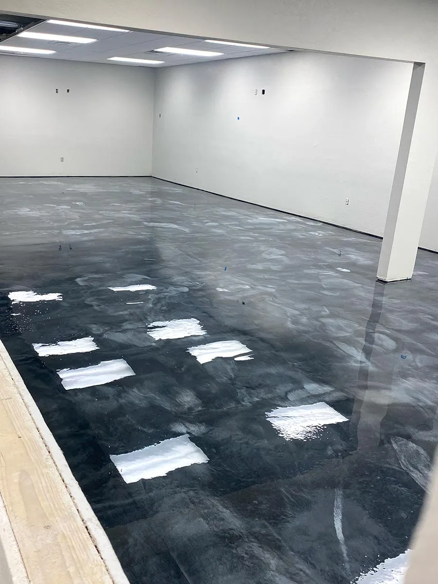 metallic floor in building