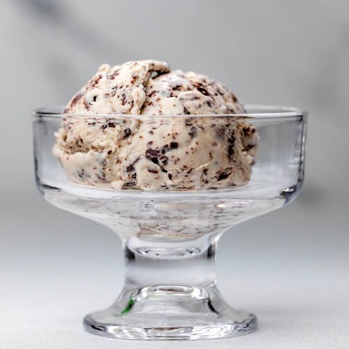 Vanilla Chip Ice Cream