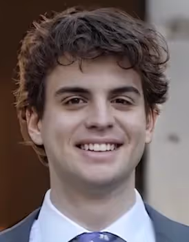 Teddy Wallen's headshot
