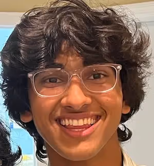 Rafeh Khan's headshot