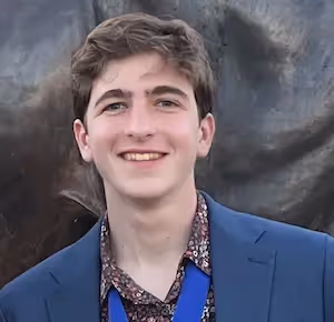 Alexander Marguli's headshot
