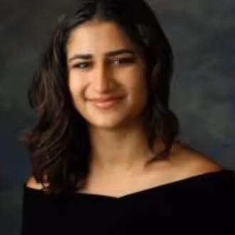 Roma Kapoor's headshot