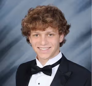 Ilan Arias's headshot