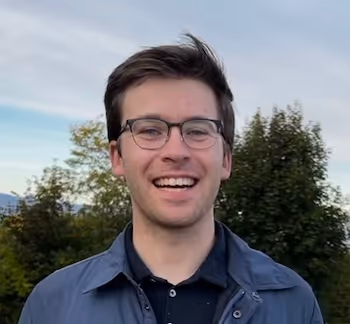 Jack Ave's headshot