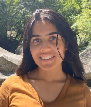 Anushree Samsi's headshot