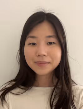 Ava Moon's headshot
