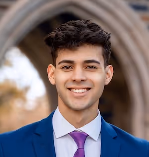 Giovanni Cutri's headshot
