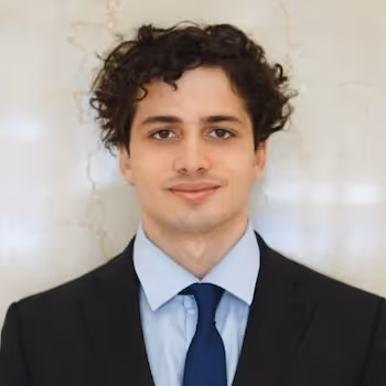 Ryan Leo's headshot