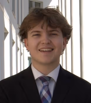Gavin Poore's headshot