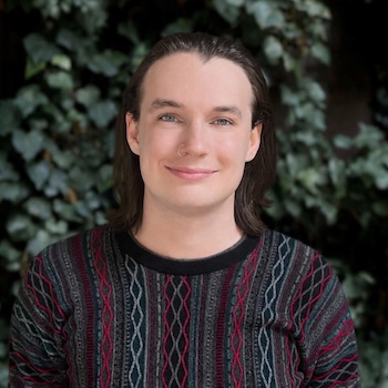Rose Larson's headshot