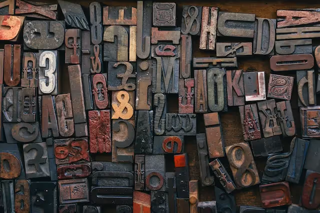 A modern and stylish typography design that reflects the latest trends in graphic design for 2024, emphasizing the importance of font choice in shaping a brand's identity and emotional connection with its audience.