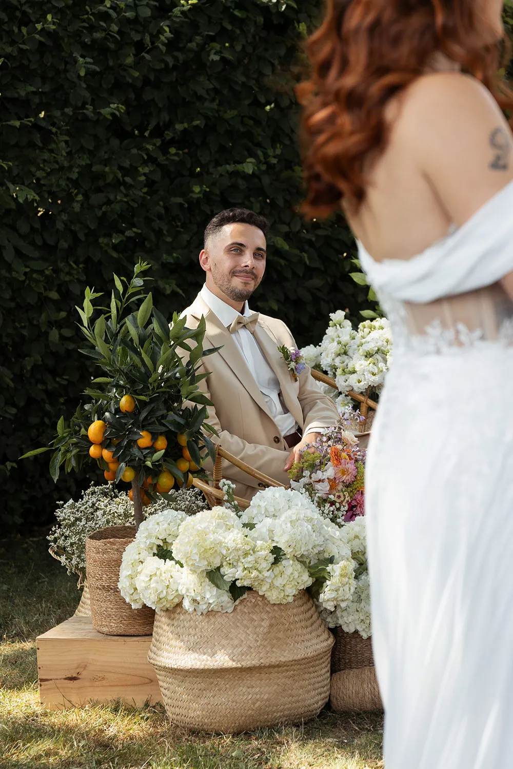 Photographe de mariage à Nantes et Paris. Photos discours de la mariée, regard du marié