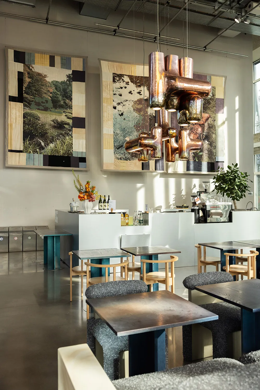 Photographie événementiel visite de lieu du monde de la mode pour invités VIP