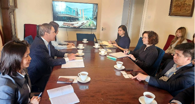 Title: LSBU and UEH teams meeting the Ambassador of Vietnam and the First Secretary for Education in London in 2025. - Description: LSBU and UEH teams meeting the Ambassador of Vietnam and the First Secretary for Education in London in 2025.