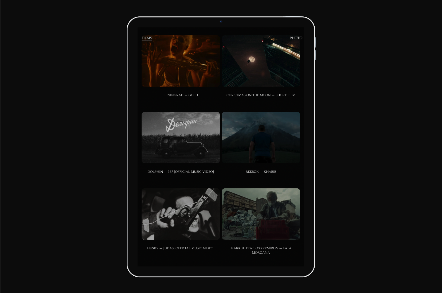Screen of all works in the tablet mockup