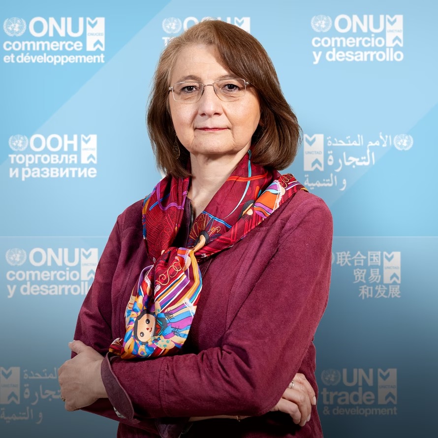 Luz Maria de la Mora