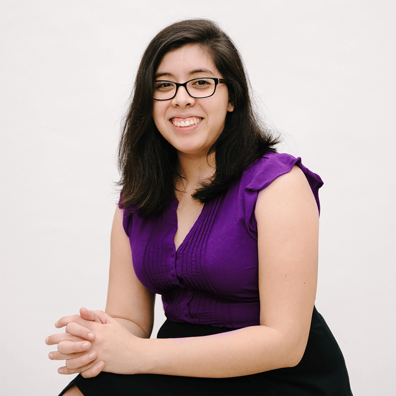Steph Irigoyen Headshot