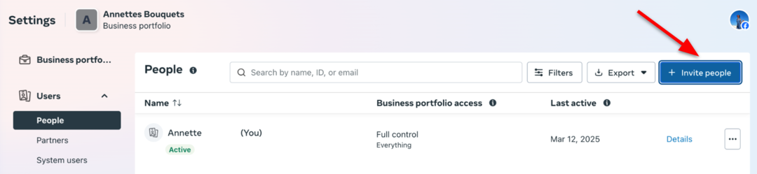 Business portfolio - invite people