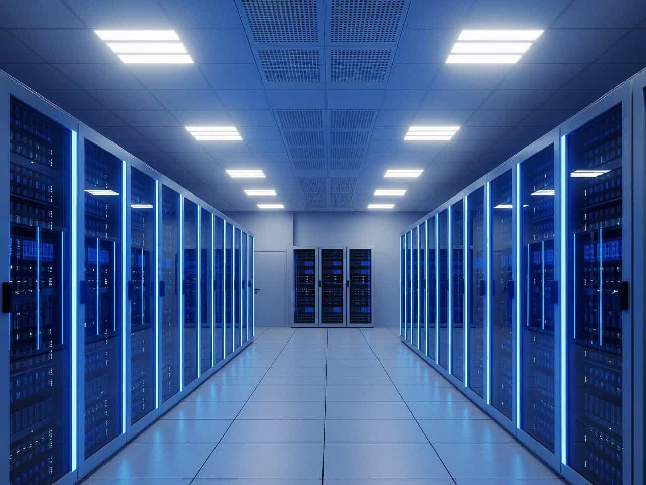 Co to jest serwer internetowy i do czego służy?