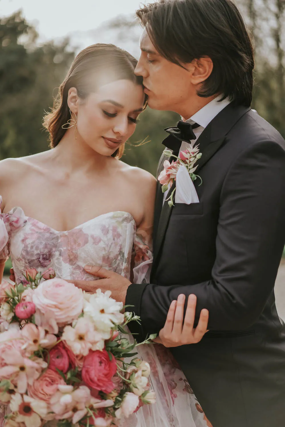 Buushiigraphy Elopement Portfolio