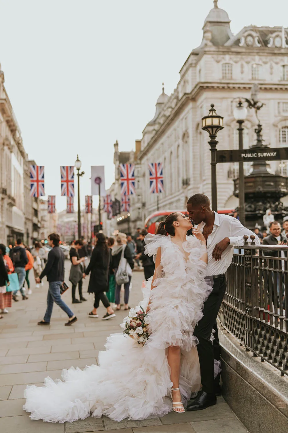 Buushiigraphy Elopement Portfolio