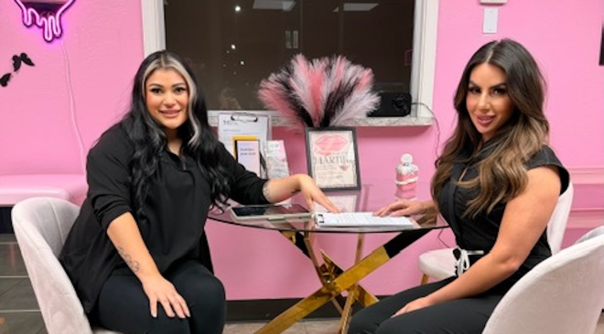 How BeautyHolic Grew Her Aesthetics Business with GlossGenius