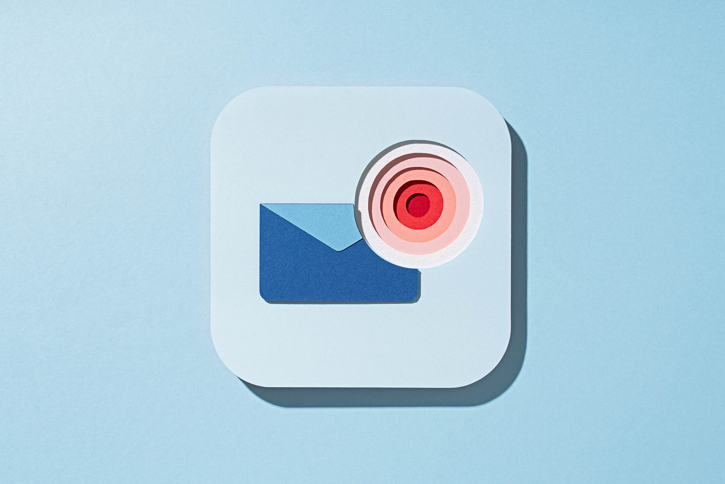 Email notification icon, representing client communication and relationship building