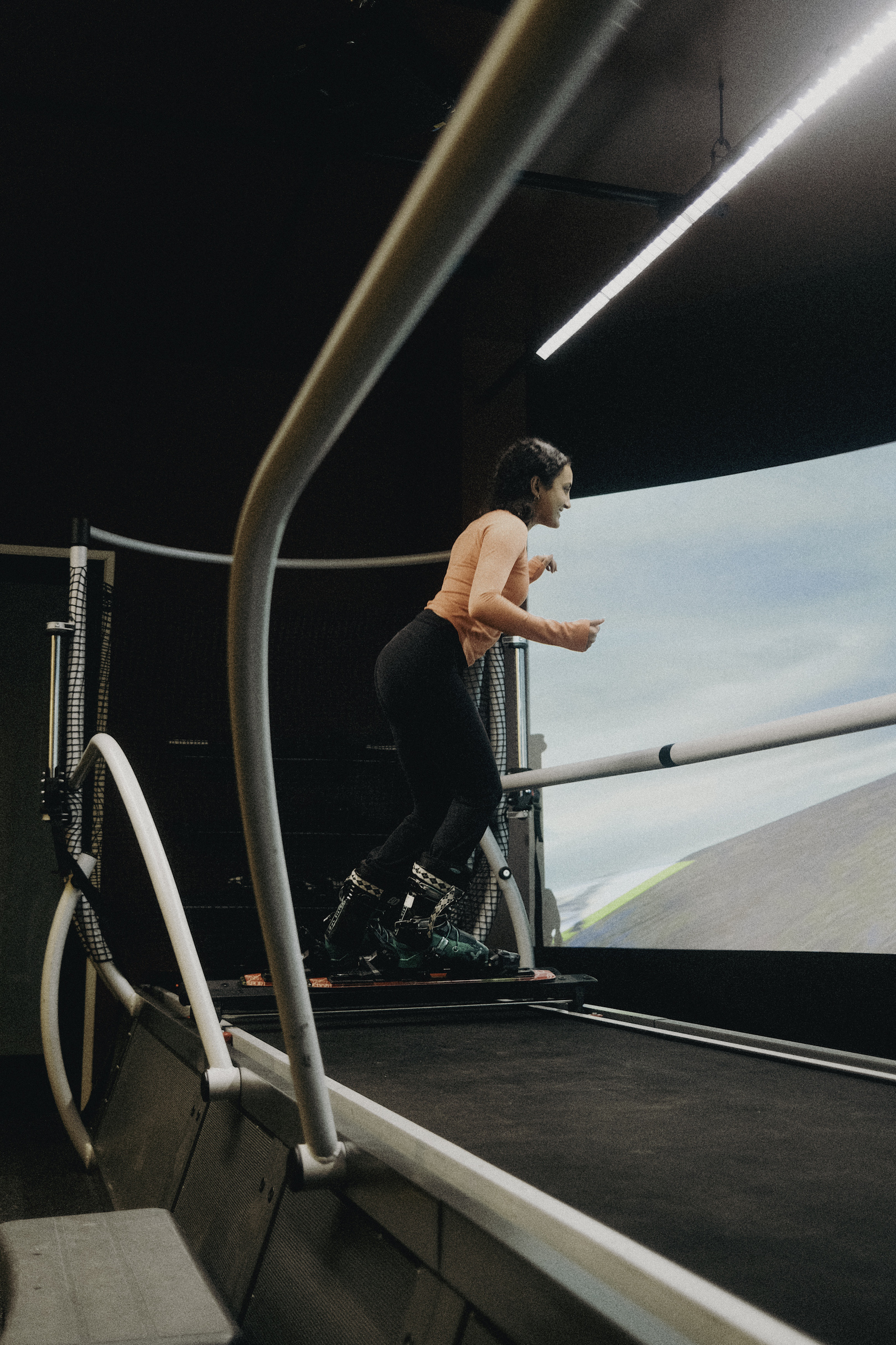 How to Improve Edge Control in Skiing (Simple Drills That Actually Work)