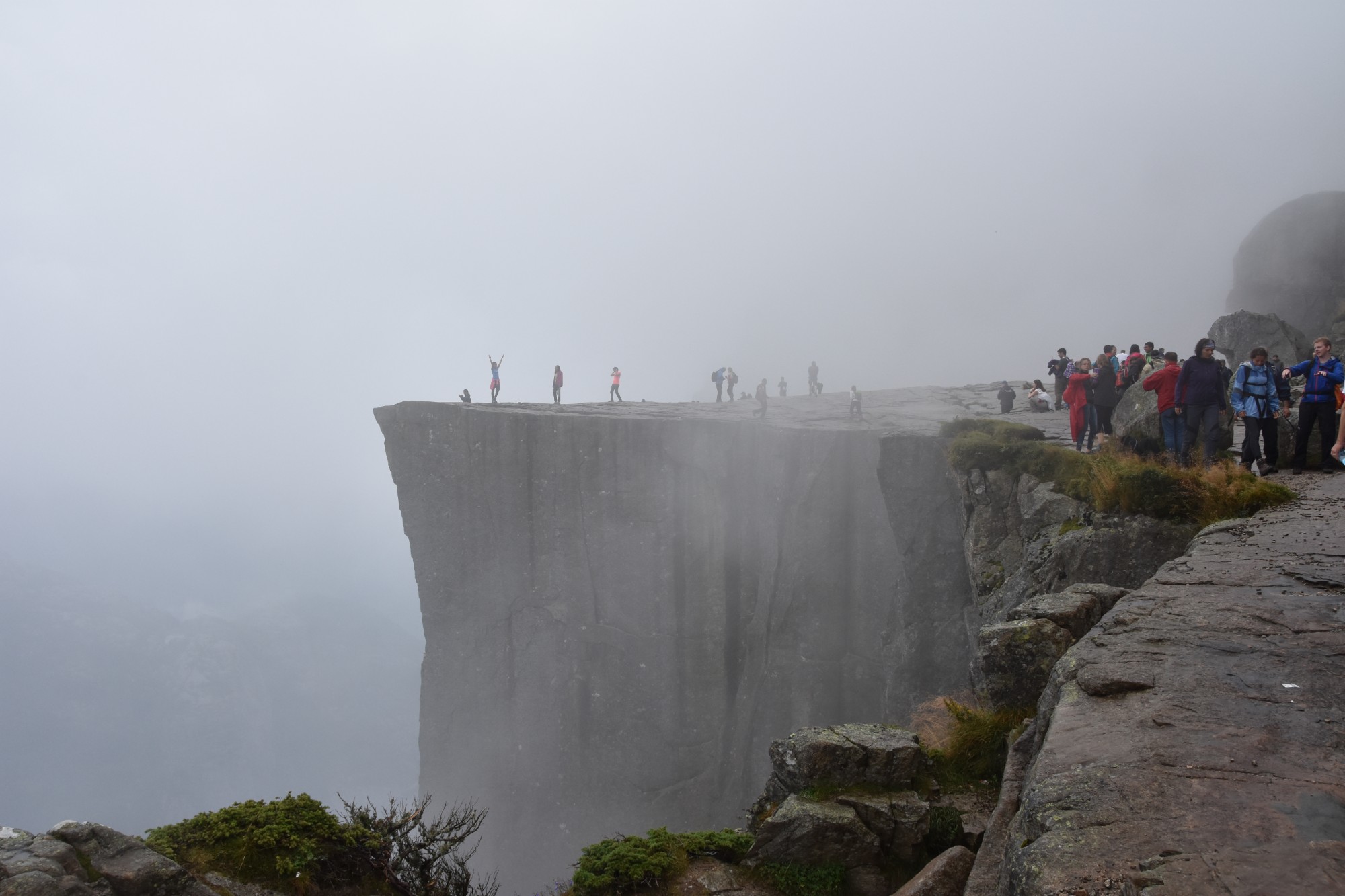 DI team at Prekestolen in the fog