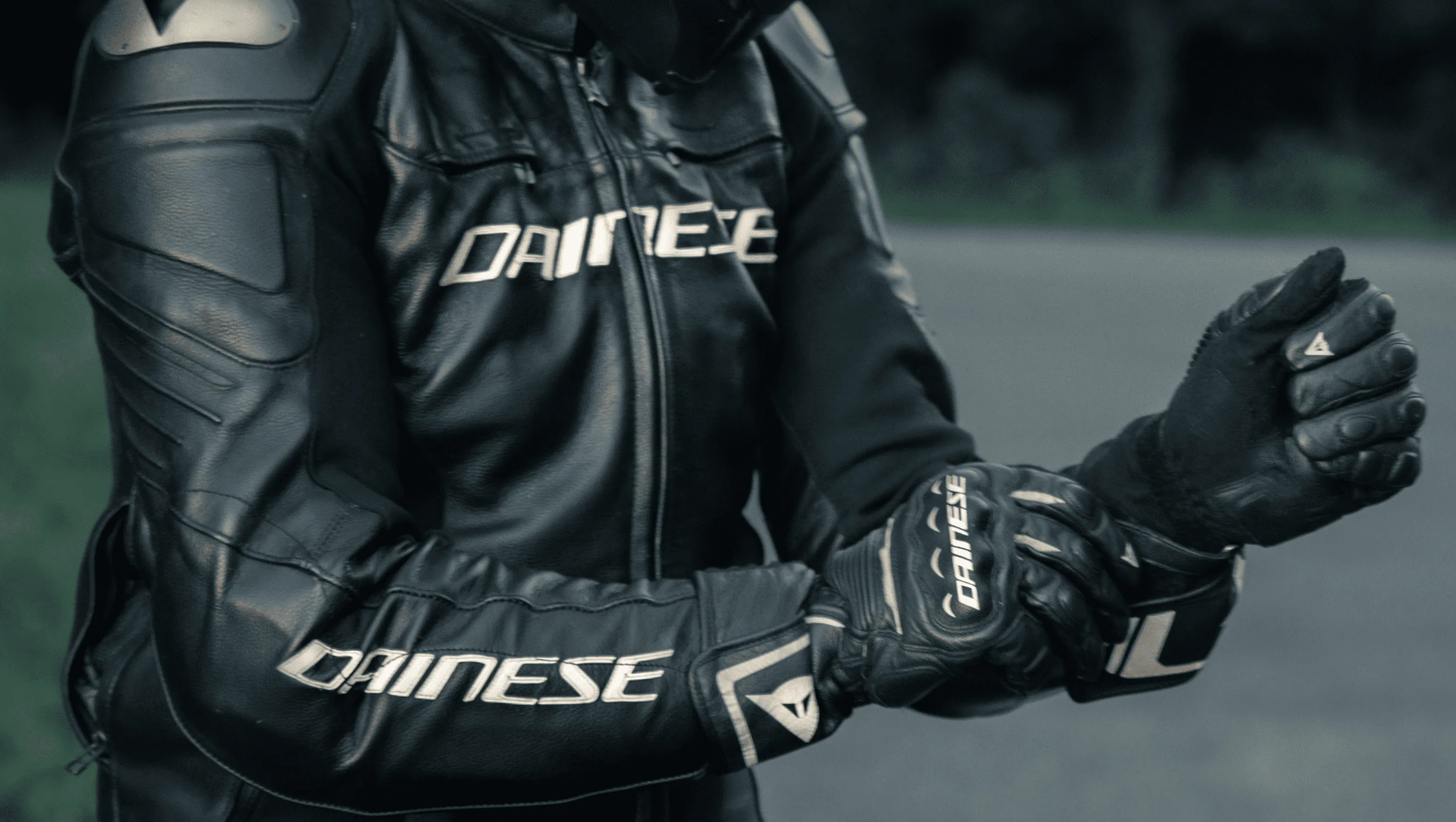 guantes_moto_aislar_lluvia