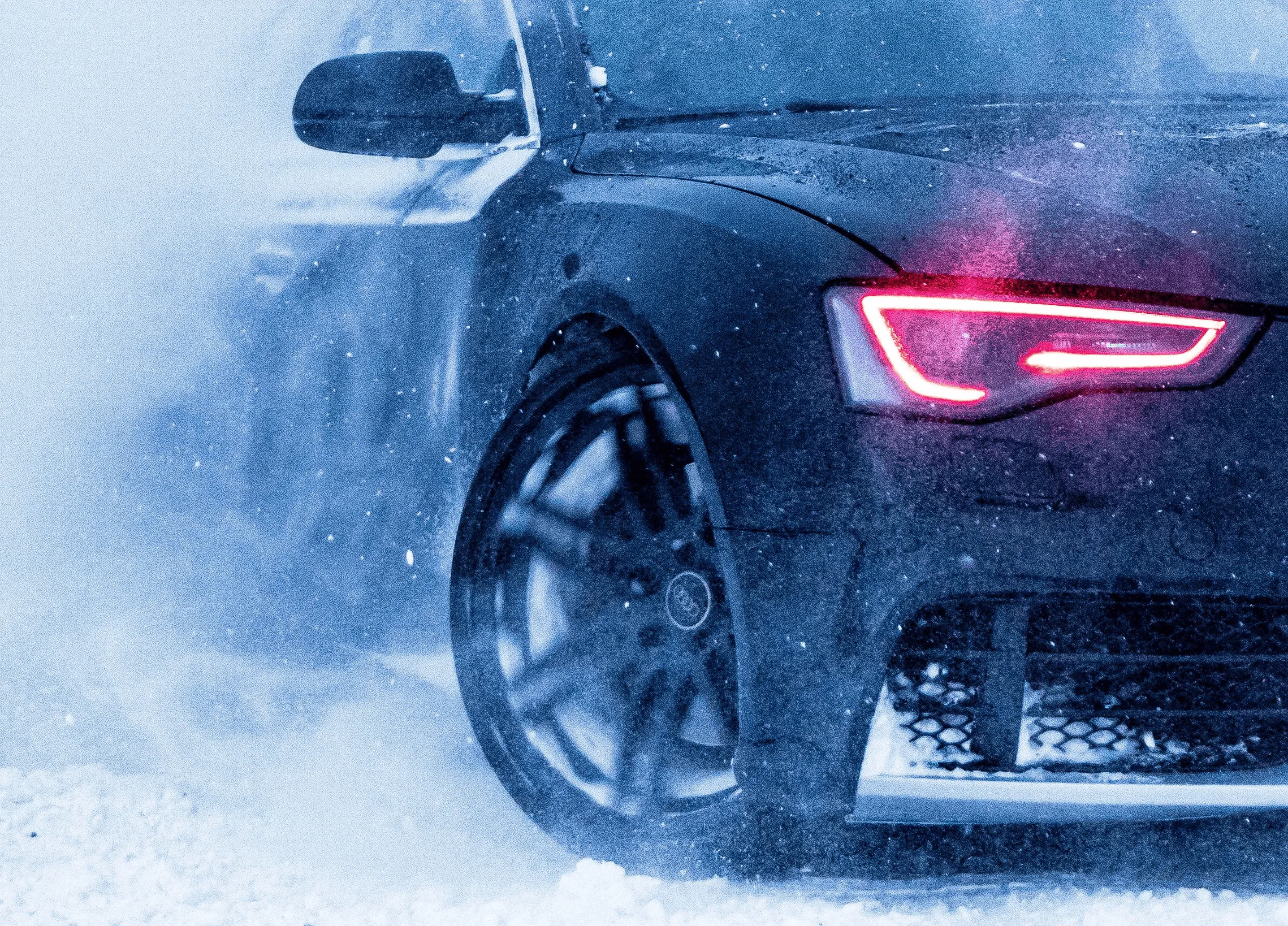 rueda-coche-hielo-nevada