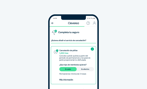 Pantalla de aplicación móvil mostrando opciones para completar un seguro, incluyendo cancelación de póliza y detalles de reembolso.