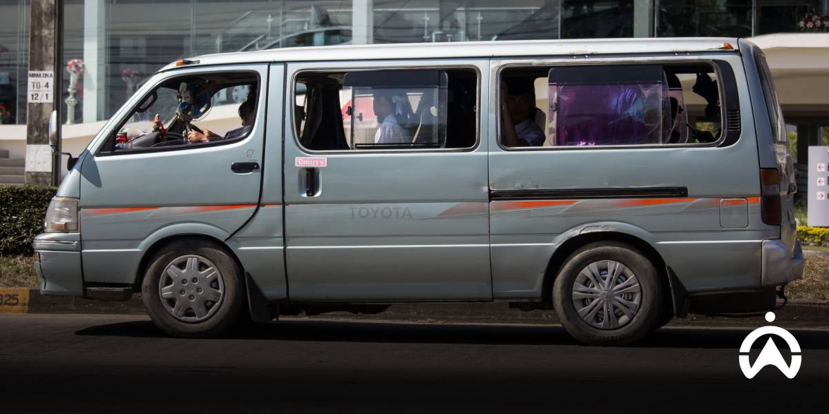 รถตู้นักเรียน ติด GPS รถตู้ เพื่อต่อภาษีกรมขนส่ง