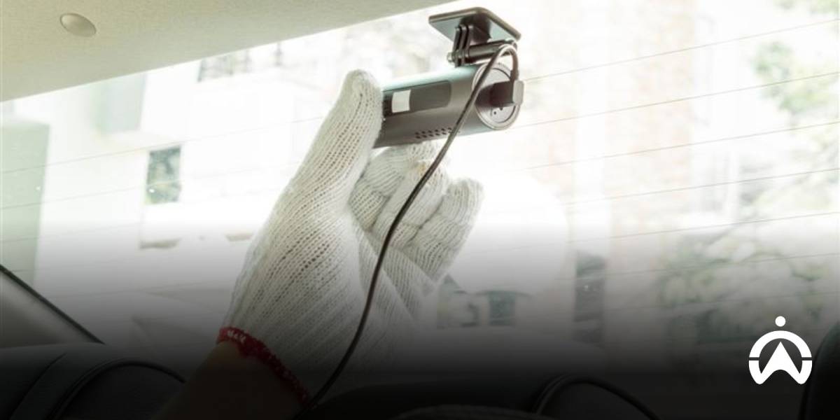 กล้องติดรถยี่ห้อไหนดี? กล้องติดรถ CARTRACK