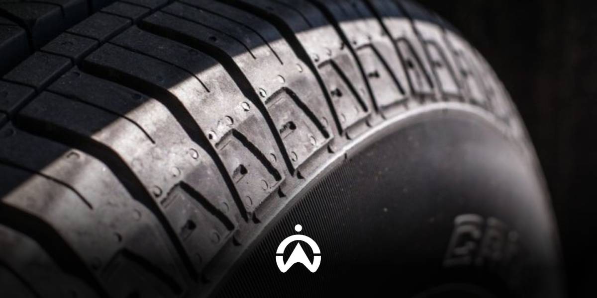 ดอกยางบนล้อรถยนต์