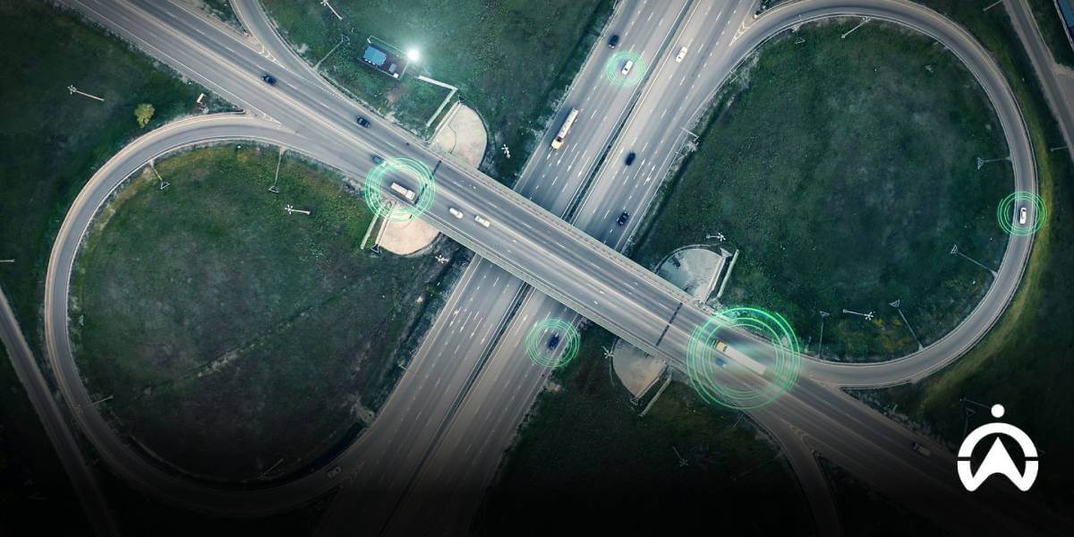 จำลองการระบุตำแหน่งของพิกัด GPS ติดตามรถบนถนน