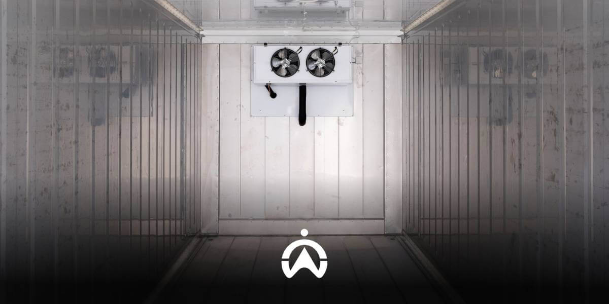 ตู้ขนส่งแช่เย็นในธุรกิจพร้อมเซนเซอร์วัดอุณหภูมิขนส่งห้องเย็น