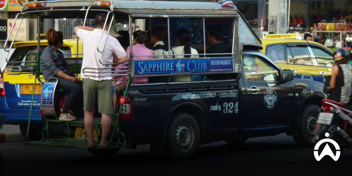 รถกระบะใช้ในเชิงพาณิชย์ เพื่อการขนส่งผู้โดยสาร