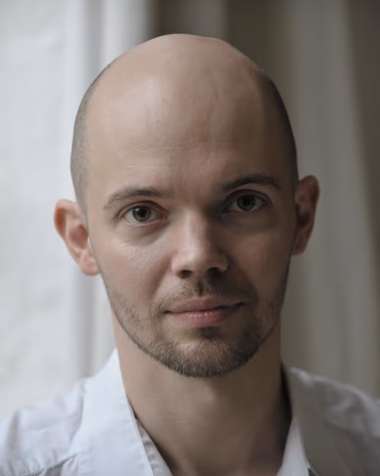 Matthew Bugg as Hyacinth