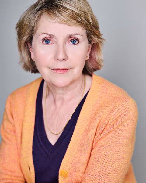 Karen Ascoe